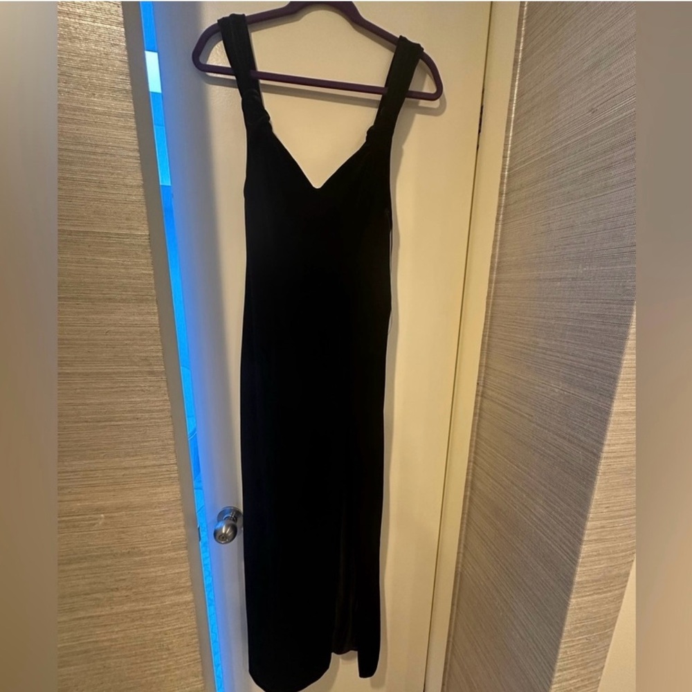 NWT! Galvan London Velvet Gown - Picture 5 of 10